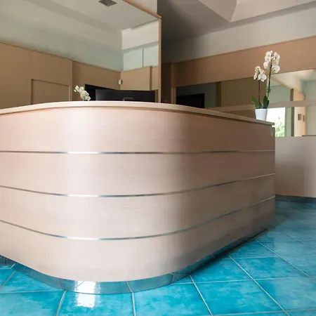 Residenza Del Mare Hotel 3*